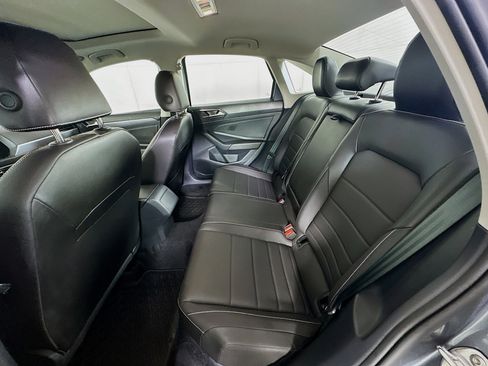 Used 2024 Volkswagen Jetta SE image 26