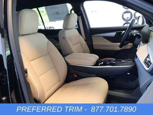 New 2026 Buick Enclave Preferred w/ Power Package FWD image 23