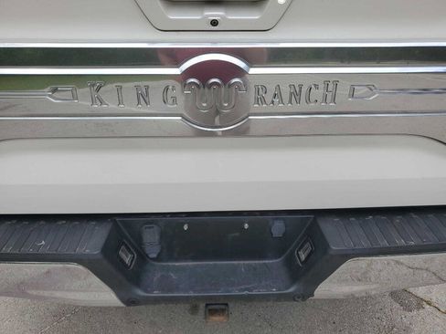 Used 2015 Ford F150 King Ranch w/ Equipment Group 601A Luxury image 17