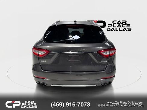 Used 2018 Maserati Levante S GranLusso AWD/4WD image 7