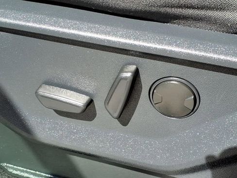 Used 2023 Ford F150 XLT w/ Equipment Group 302A High image 18