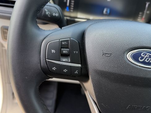 Used 2023 Ford Escape Active FWD image 22