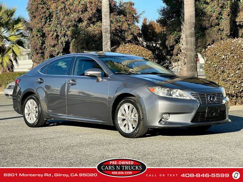 Used 2013 Lexus ES 300h ES 300h Sedan 4D image 24