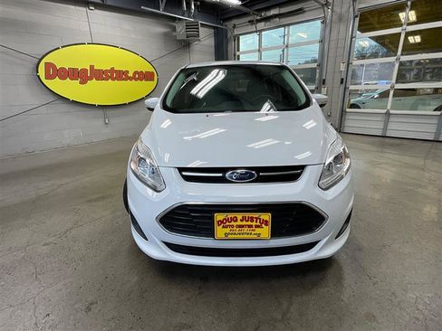 Used 2017 Ford C-MAX Energi SE w/ Equipment Group 401A image 8