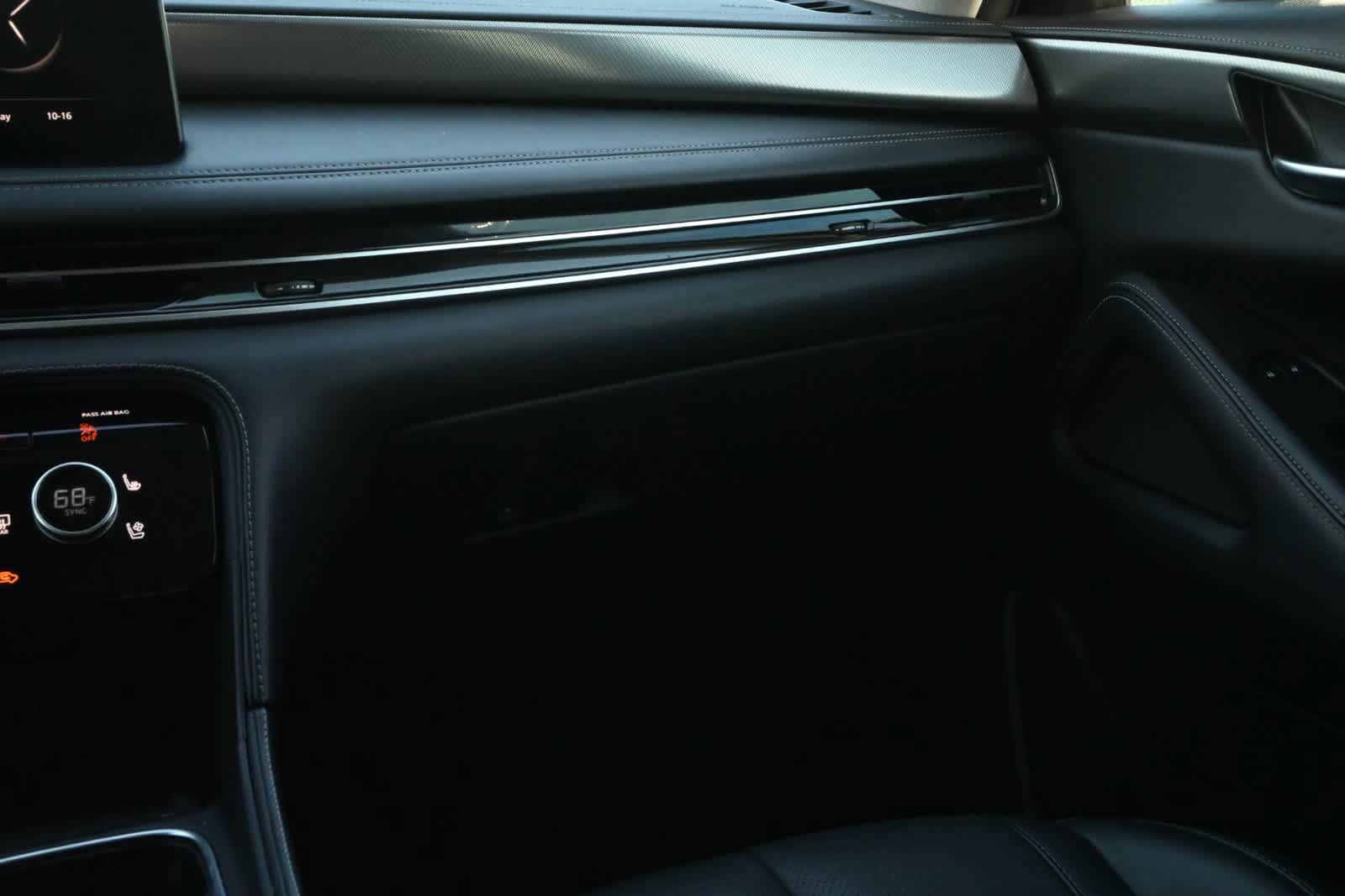 Used 2023 INFINITI QX60 Luxe w/ Cargo Package AWD/4WD image 8