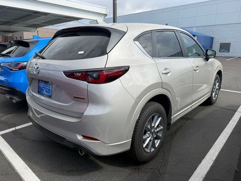 Used 2025 MAZDA CX-5 AWD 2.5 S w/ Preferred Package image 4