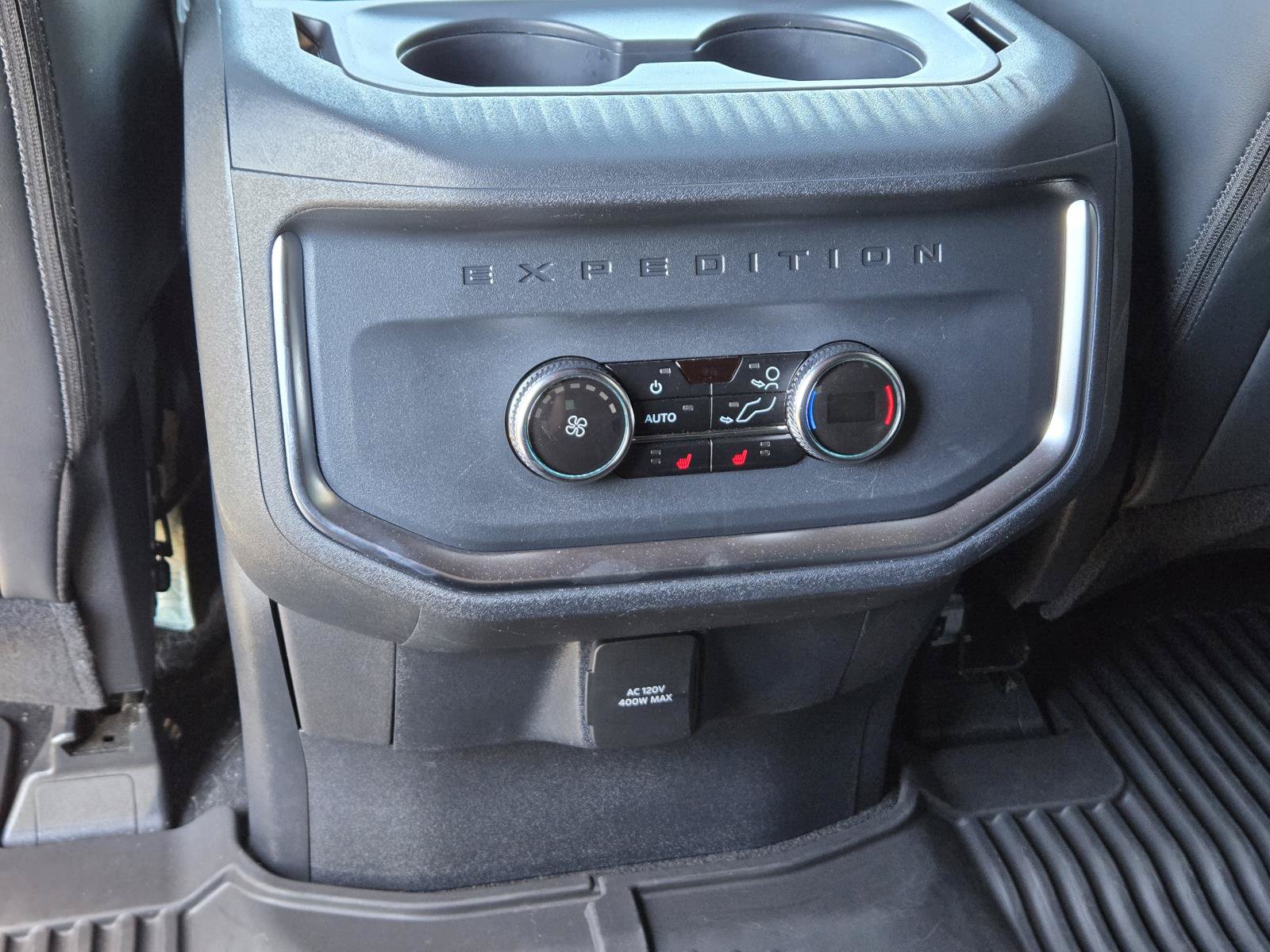 Used 2025 Ford Expedition Max Platinum w/ Stealth Appearance Package AWD/4WD image 20