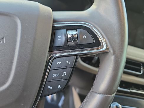 Used 2023 Lincoln Nautilus Reserve w/ Cargo Utility Package image 17