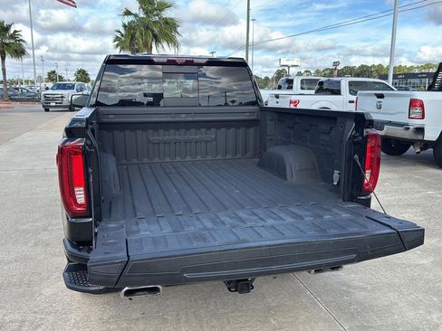 Used 2022 GMC Sierra 1500 Denali w/ Denali Reserve Package image 8