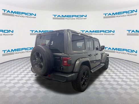 Used 2019 Jeep Wrangler Unlimited Sahara image 5