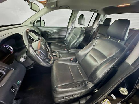 Used 2017 Honda Ridgeline RTL-T image 13