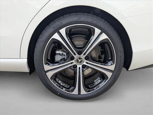 Used 2026 Mercedes-Benz C 300 Sedan image 9