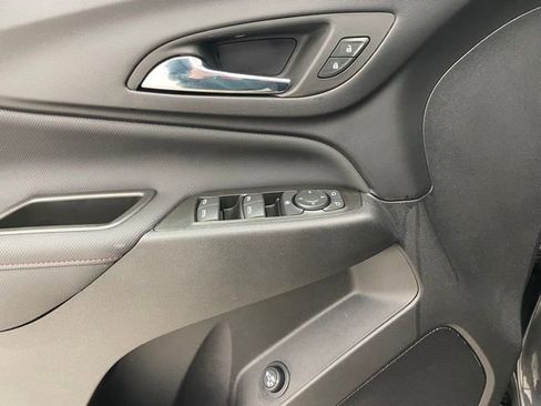 Certified 2023 Chevrolet Equinox RS w/ RS Leather Package image 11