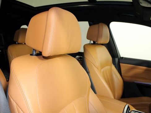 Used 2020 BMW X7 xDrive40i w/ Premium Package image 33