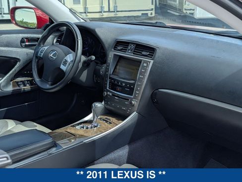 Used 2011 Lexus IS 250C w/ Luxury Pkg image 14
