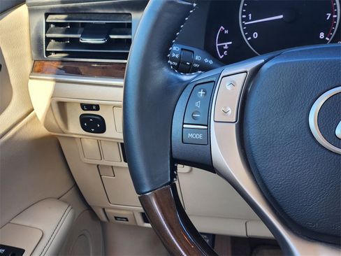 Used 2013 Lexus ES 350 image 28