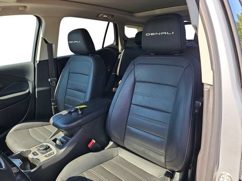 Used 2022 GMC Terrain Denali AWD/4WD image 15
