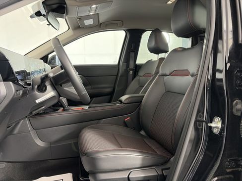 Certified 2025 Nissan Kicks SR AWD/4WD image 6