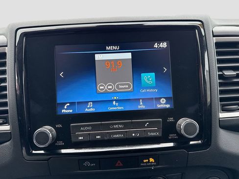 Used 2024 Nissan Frontier SV w/ SV Convenience Package image 13