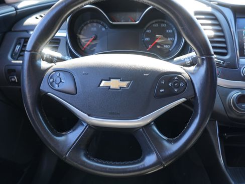 Used 2019 Chevrolet Impala LT FWD image 20
