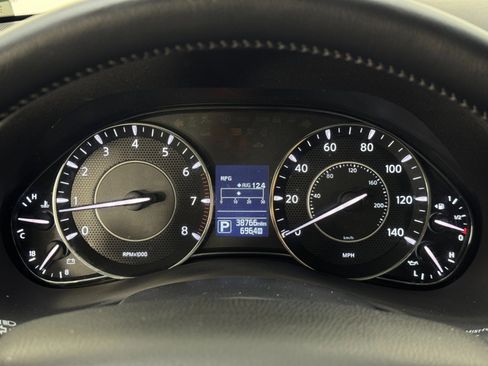 Used 2020 Nissan Armada SL w/ Premium Package image 20