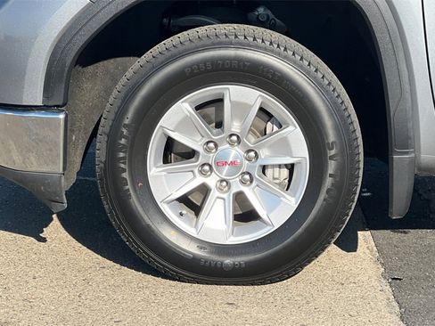 Used 2020 GMC Sierra 1500 SLE w/ SLE Value Package image 28