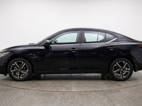 Used 2025 Nissan Sentra SV FWD image 5