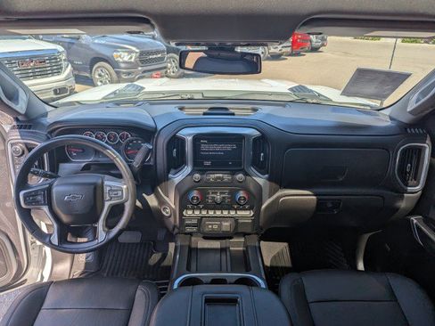 Used 2022 Chevrolet Silverado 2500 LTZ w/ LTZ Plus Package AWD/4WD image 23