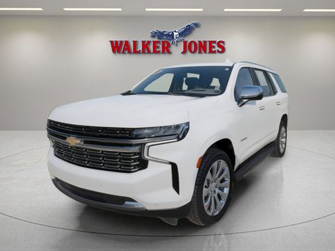 Used 2021 Chevrolet Tahoe Premier w/ Premium Package image 8