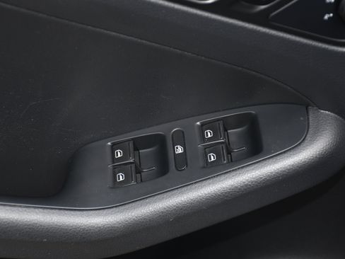 Used 2015 Volkswagen Jetta SE FWD image 10
