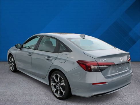 Certified 2025 Honda Civic Sport Touring image 7