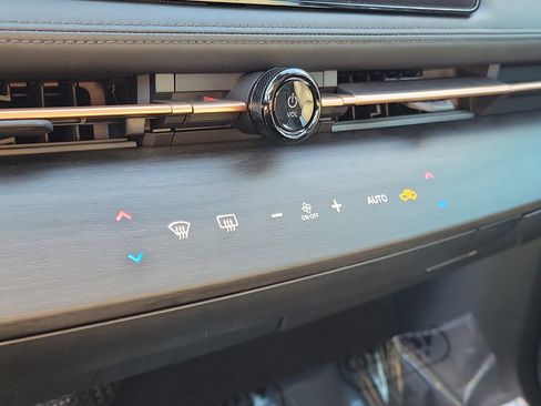 Certified 2023 Nissan Ariya FWD image 30