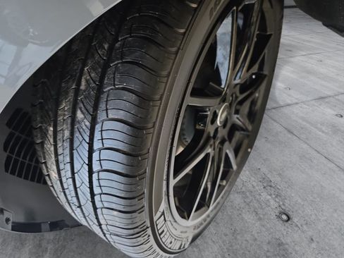 New 2026 Land Rover Range Rover Velar Dynamic SE image 30