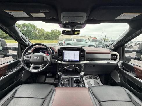 Used 2022 Ford F150 Lariat w/ Equipment Group 502A High AWD/4WD image 9