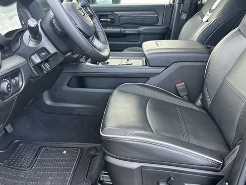 New 2025 RAM 2500 Limited image 9