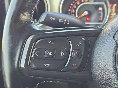 Used 2021 Jeep Gladiator Sport image 22