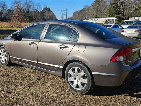 Used 2010 Honda Civic LX image 4