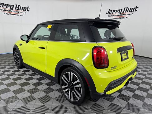 Used 2023 MINI Cooper S FWD image 9