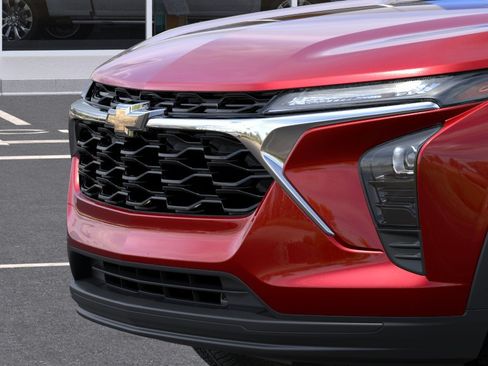 New 2026 Chevrolet Trax LS w/ LS Convenience Package FWD image 37