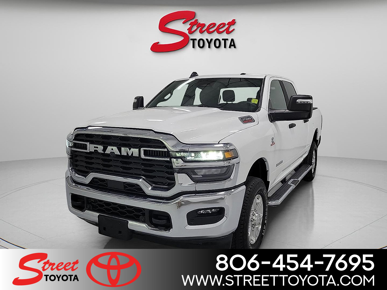Used 2026 RAM 2500 Big Horn AWD/4WD image 1