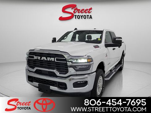 Used 2026 RAM 2500 Big Horn AWD/4WD image 1