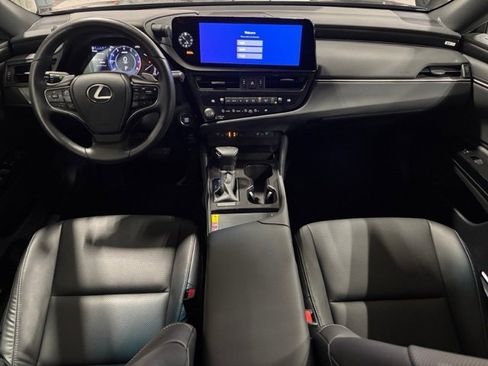 Used 2025 Lexus ES 350 w/ Premium Package image 12