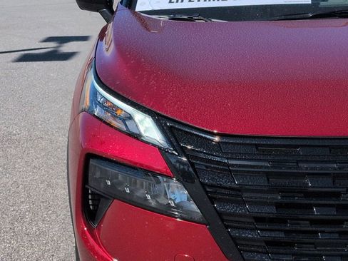 Used 2026 Nissan Rogue SV image 10