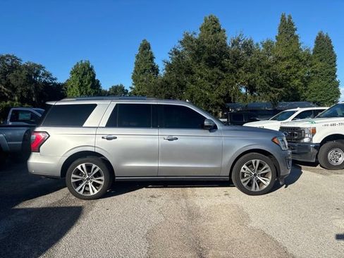 Used 2020 Ford Expedition Limited w/ Equipment Group 302A RWD image 4