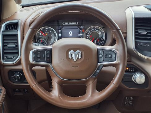 Used 2019 RAM 1500 Laramie RWD image 30