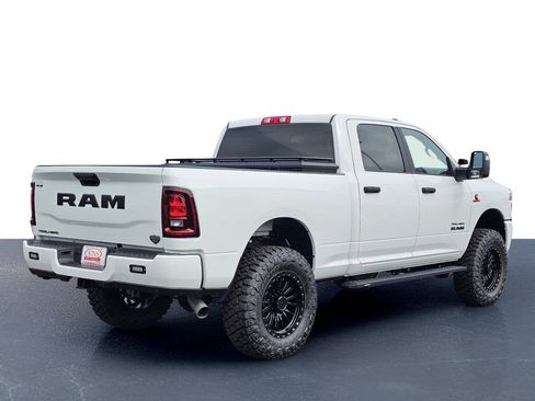 New 2026 RAM 2500 Big Horn AWD/4WD image 11