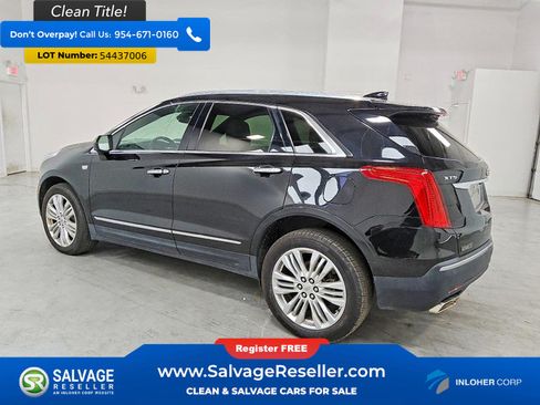 Used 2018 Cadillac XT5 Premium Luxury FWD image 3