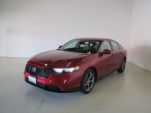 Certified 2023 Honda Accord EX image 1