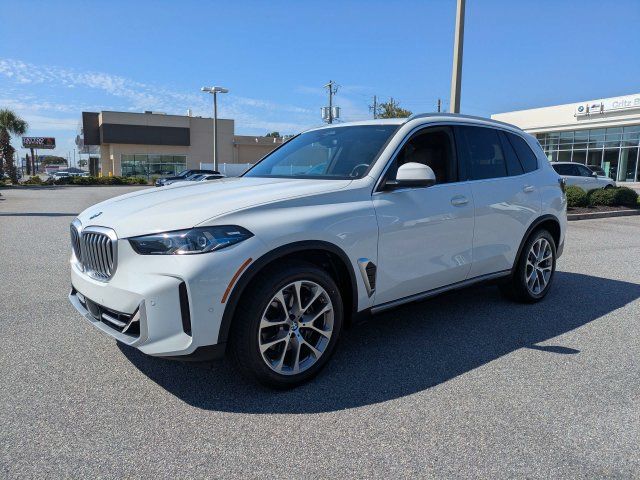 Used 2024 BMW X5 sDrive40i w/ Premium Package RWD image 9