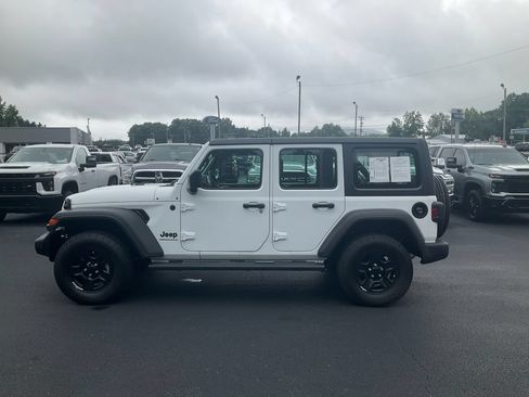 Used 2026 Jeep Wrangler Unlimited Sport AWD/4WD image 8